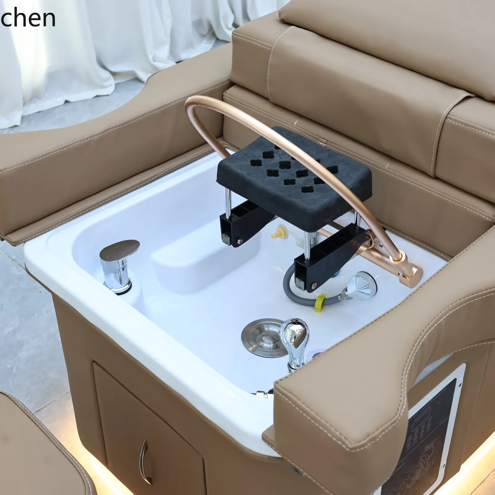 Wellness Spa And Salon - b7- Lit de massage pour salon